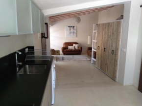 Peaceful loft.Begur center. Garden, parking -B11/1